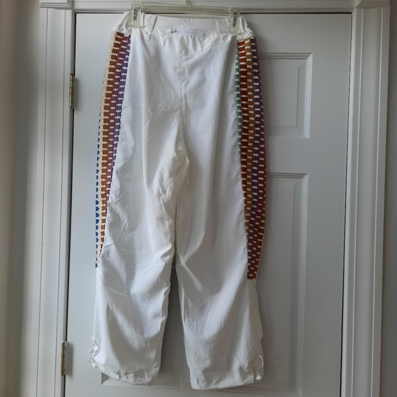 New Free People Movement Kaleidoscope Embroidered Pants sz Small - Picture 6 of 9